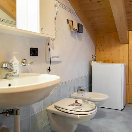 Apartament Zini Anna *
